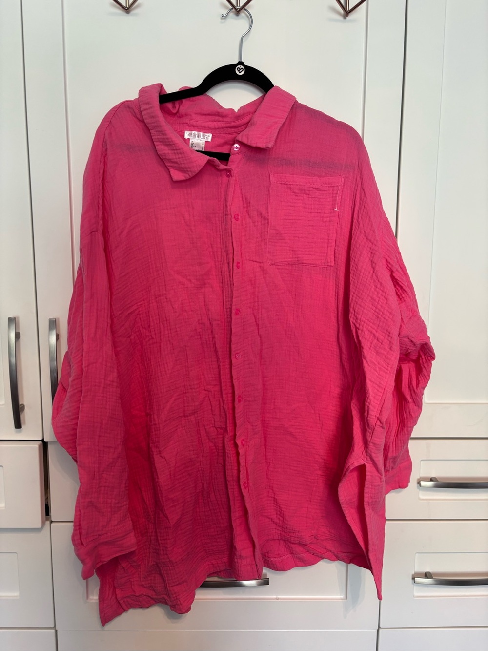 VENUS cotton Casual Button-Down Shirt in Fuchsia Pink